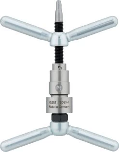 Presswerk Ein- Und Auspresswerkzeug