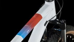 Cube Aim SLX White´n´blue´n´red -Mountainbikes & Zubehör Aim SLX white n blue n red 601510 1