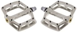 DMR V12 Magnesium Plattformpedale 7 DMR V12 Magnesium Plattformpedale -Mountainbikes & Zubehör DMR V12 MAG grey DMR VV12MAG K