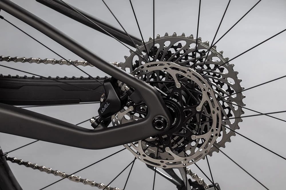 Santa Cruz Blur CC X01 AXS RSV 6 Santa Cruz Blur CC X01 AXS RSV - Image 4