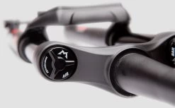 Marzocchi Bomber Z2 29" Rail Sweep-Adj Tapered Boost -Mountainbikes & Zubehör Marzocchi 912 01 060 Bomber Z2 29 Rail Sweep Adj Tapered Boost 3