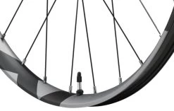 Shimano XT WH-M8120-TL 29" Trail Boost Vorderrad -Mountainbikes & Zubehör Shimano XT WH M8120 TL Vorderrad b